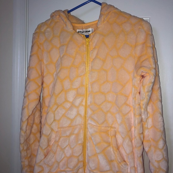NWT Giraffe Onesie - Picture 4 of 6